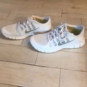 Nike Free Shoes All White